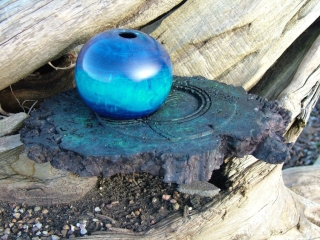 Crucible. Sycamore hollow form on burr Oak base